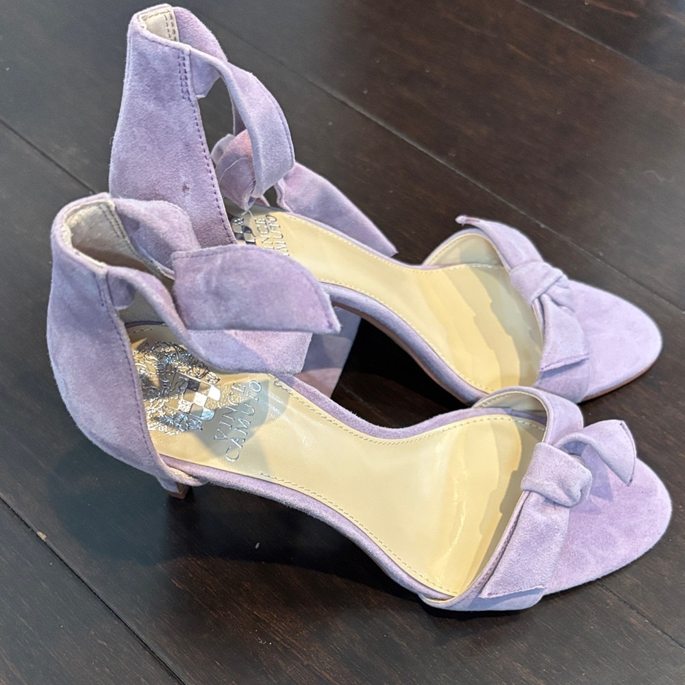 Vince Camuto Lavender Suede Heels